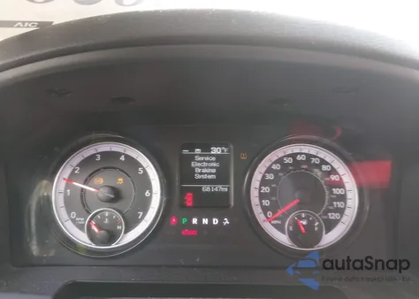 2022 Ram 1500 Classic Slt 4X4 5'7 Box z USA, uszkodzony, nr VIN 1C6RR7LG5NS209154